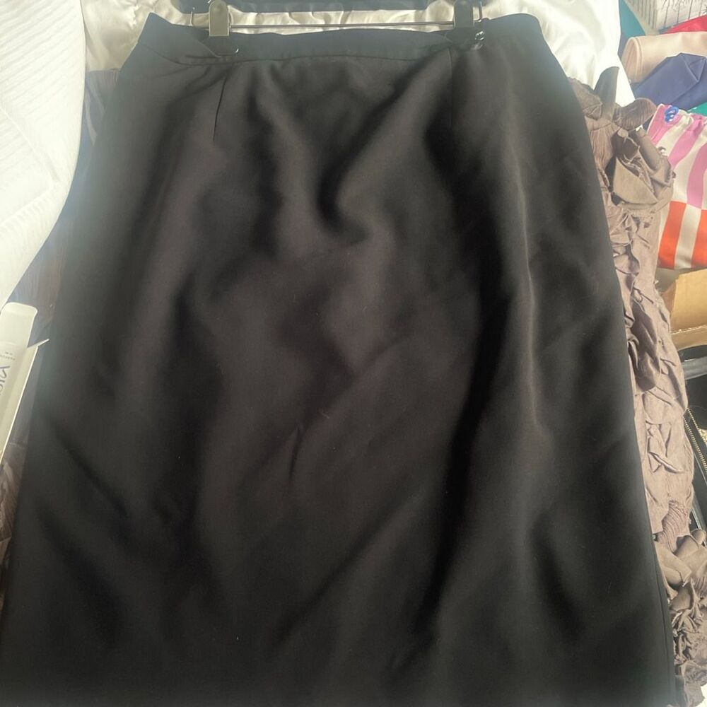 Jones New York Classic Black Straight Pencil Skirt Sz 14